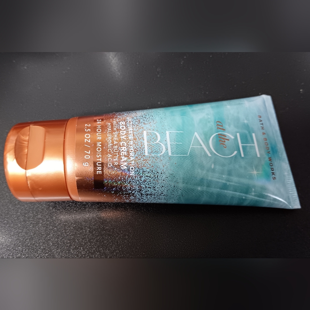 Bath & Body Works - Beach Body Cream &Mist (New) - Picture 5 of 6